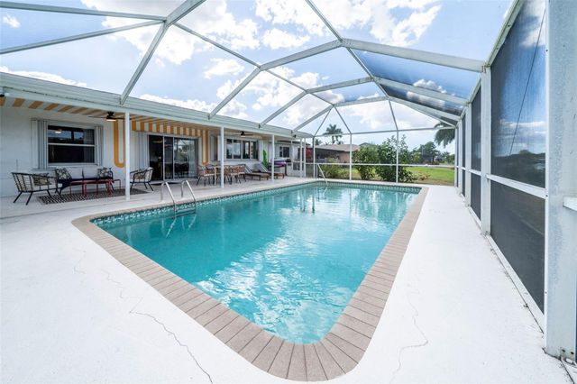 1433 SE 28TH TERRACE, Cape Coral, FL 33904