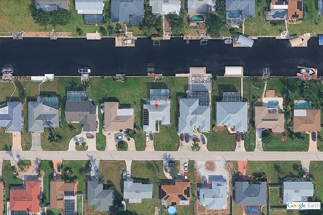 1433 SE 28TH TERRACE, Cape Coral, FL 33904