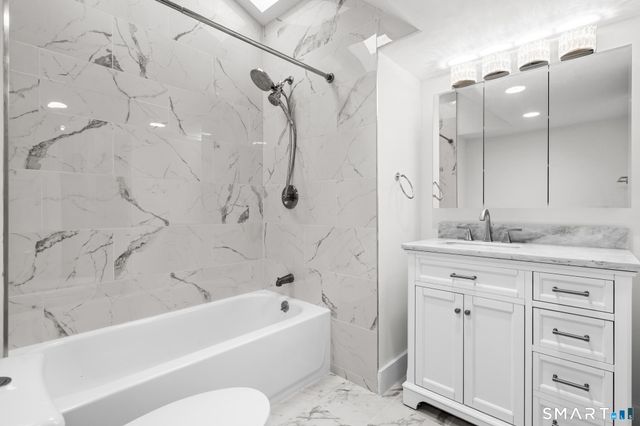 31 Batter Terrace, New Haven, CT 06511