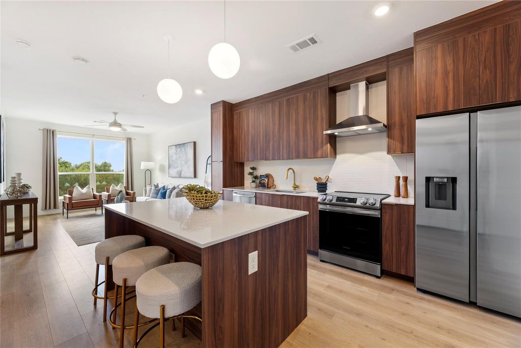 1701 Simond Ave 227, Austin, TX 78723