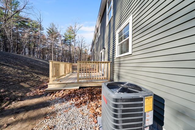 53A Kimball Hill Road, Hudson, NH 03051