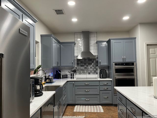 101 YEAGER CIR, Cibolo, TX 78108