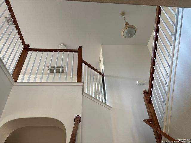101 YEAGER CIR, Cibolo, TX 78108
