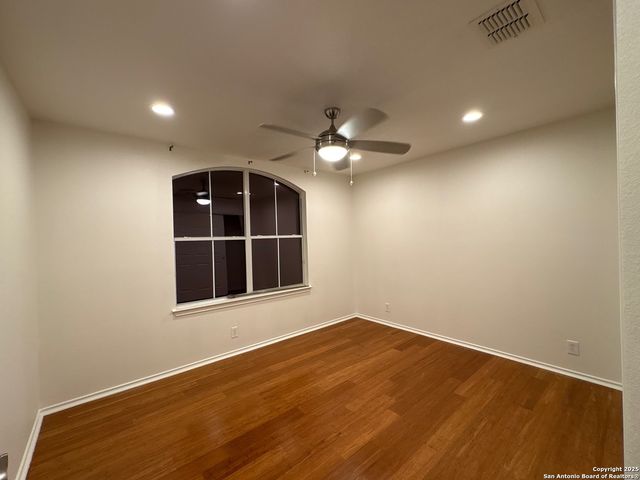 101 YEAGER CIR, Cibolo, TX 78108