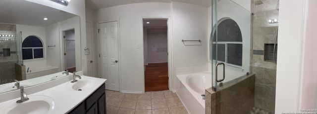 101 YEAGER CIR, Cibolo, TX 78108