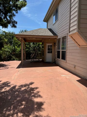 101 YEAGER CIR, Cibolo, TX 78108