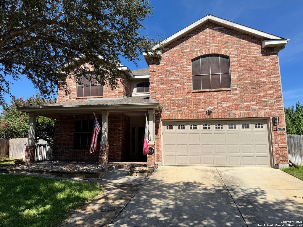 101 YEAGER CIR, Cibolo, TX 78108