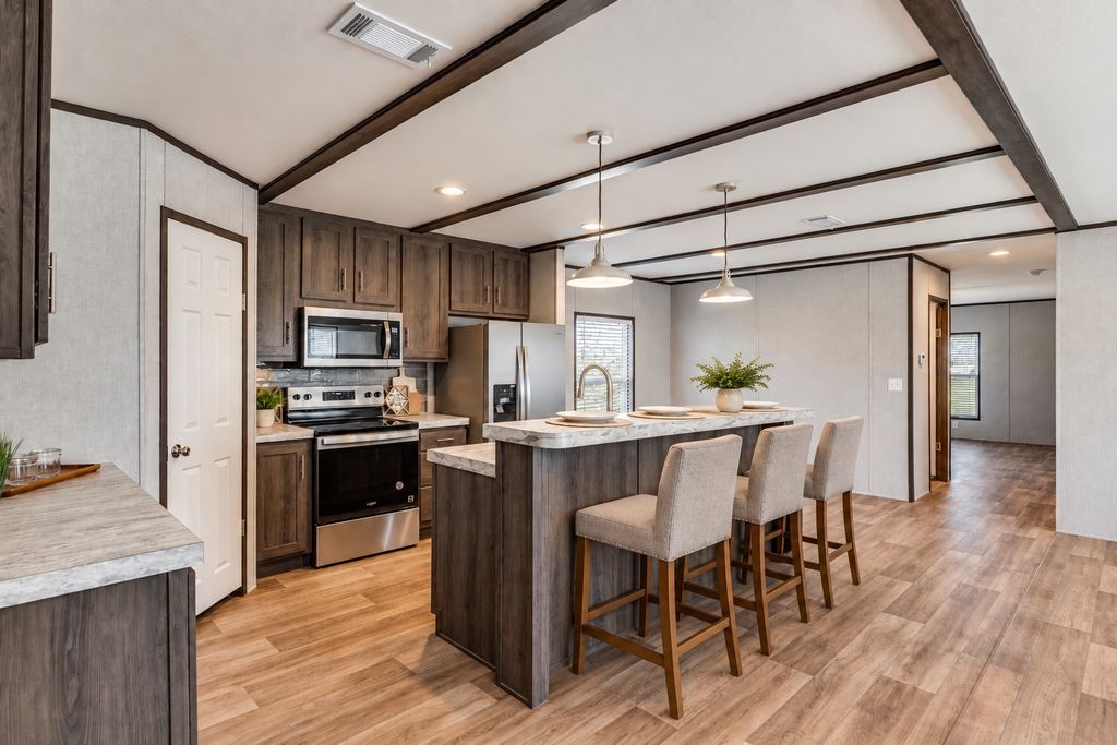 175 Cedar Drive, Azle, TX 76020 — photo 4