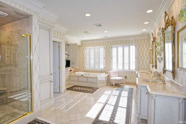 305 E Jennings Street, Newburgh, IN 47630