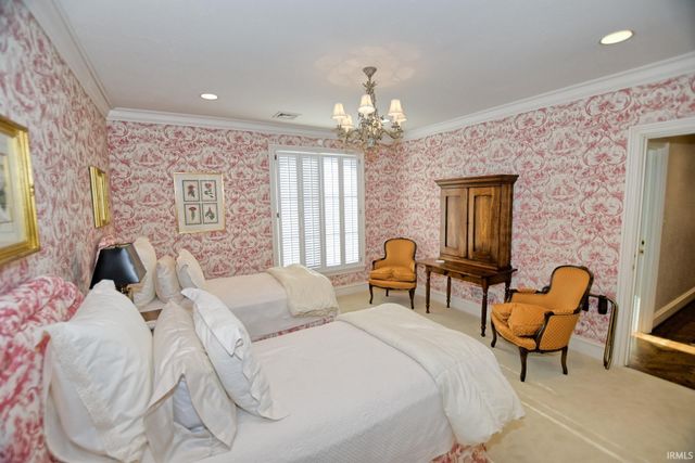 305 E Jennings Street, Newburgh, IN 47630