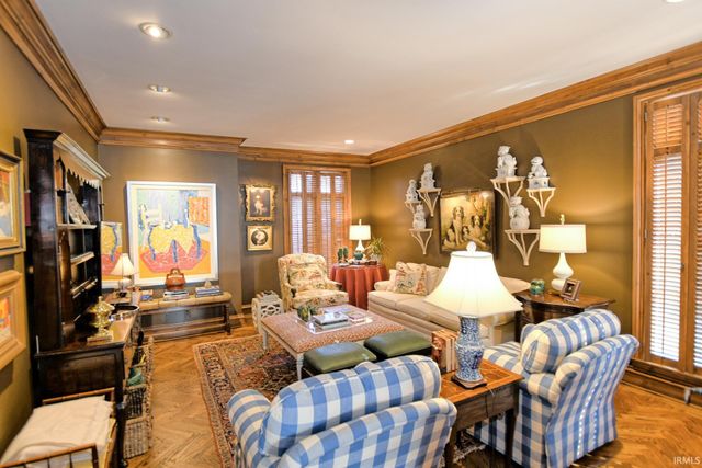 305 E Jennings Street, Newburgh, IN 47630