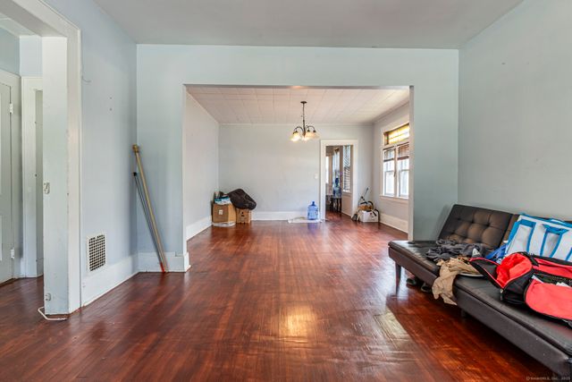 3800 Main Street, Stratford, CT 06614
