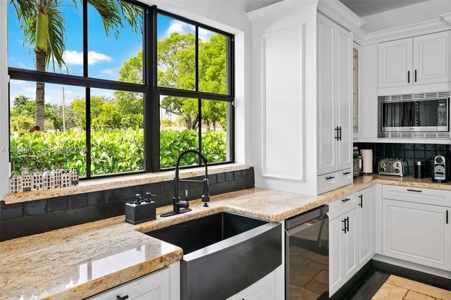 12905 Ixora Road, North Miami, FL 33181
