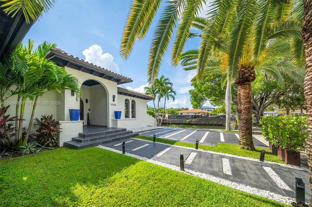 12905 Ixora Road, North Miami, FL 33181