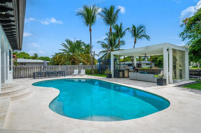 12905 Ixora Road, North Miami, FL 33181