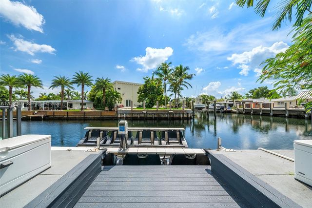 12905 Ixora Road, North Miami, FL 33181