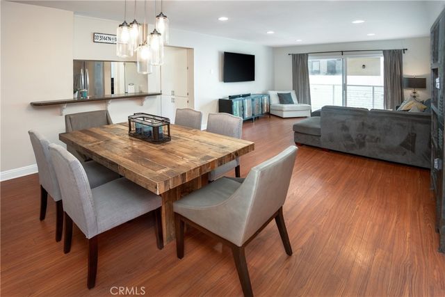 15 15th Street 8, Hermosa Beach, CA 90254