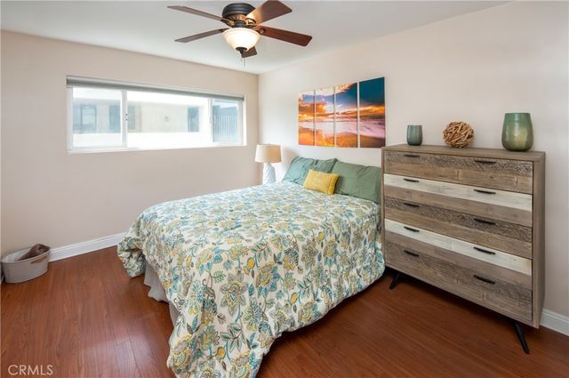 15 15th Street 8, Hermosa Beach, CA 90254