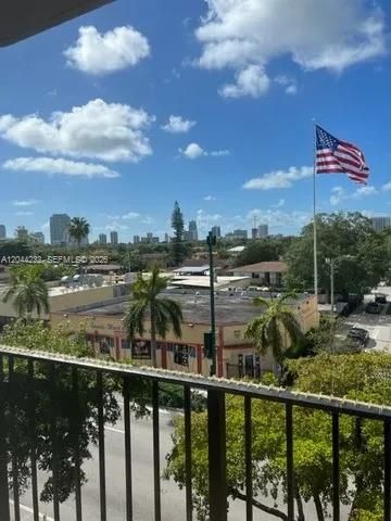 777 SW 9th Ave 414, Miami, FL 33130