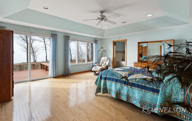 8937 S Indian Hills Road, Montague, MI 49437