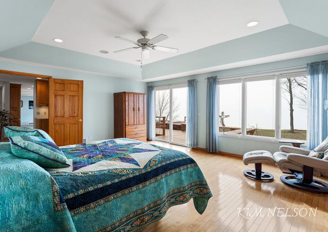 8937 S Indian Hills Road, Montague, MI 49437