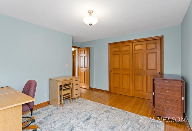 8937 S Indian Hills Road, Montague, MI 49437