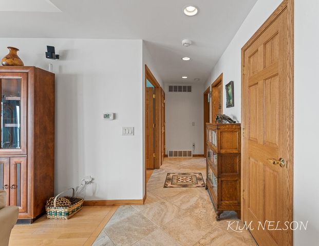 8937 S Indian Hills Road, Montague, MI 49437