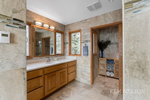 8937 S Indian Hills Road, Montague, MI 49437