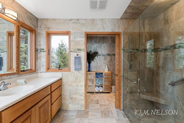 8937 S Indian Hills Road, Montague, MI 49437