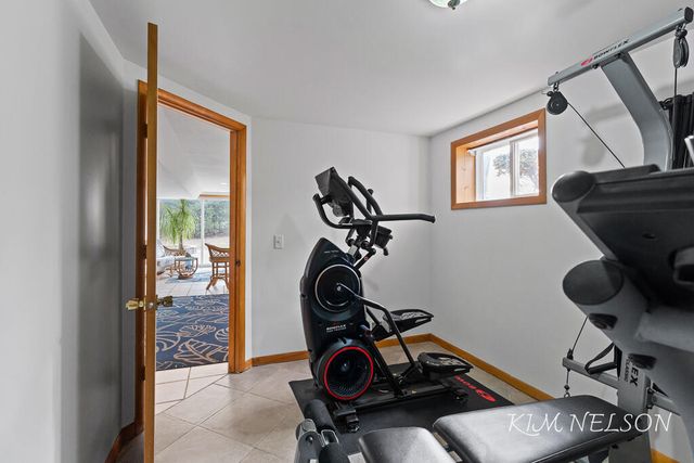 8937 S Indian Hills Road, Montague, MI 49437