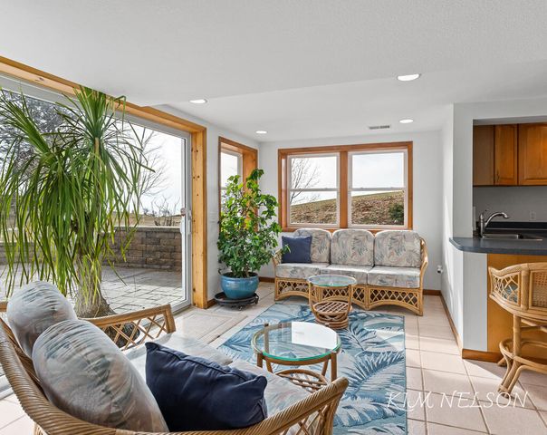 8937 S Indian Hills Road, Montague, MI 49437