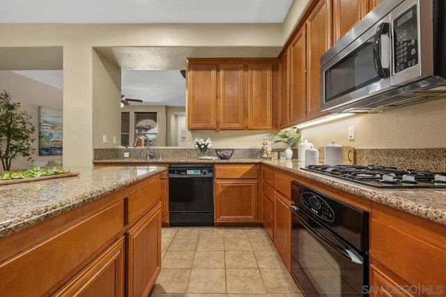 7895 Via Montebello 2, San Diego, CA 92129