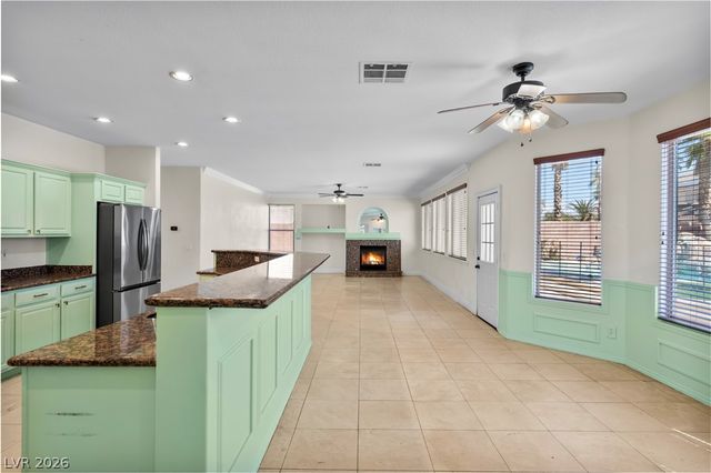 506 Sunset Villa Drive, Las Vegas, NV 89110