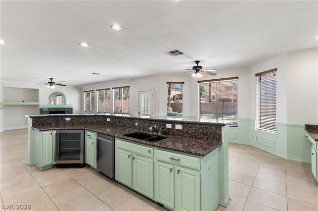 506 Sunset Villa Drive, Las Vegas, NV 89110