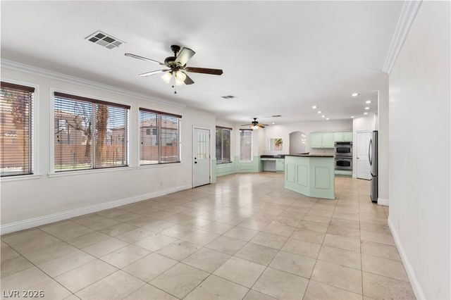 506 Sunset Villa Drive, Las Vegas, NV 89110