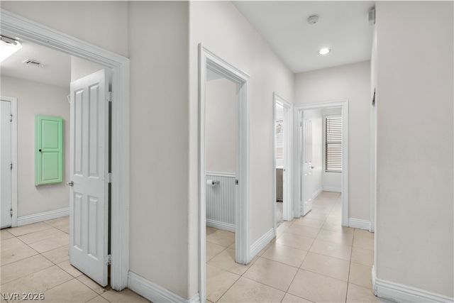 506 Sunset Villa Drive, Las Vegas, NV 89110