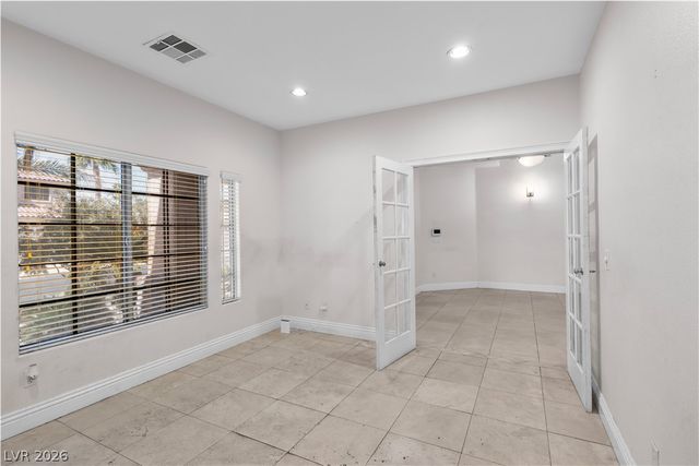 506 Sunset Villa Drive, Las Vegas, NV 89110