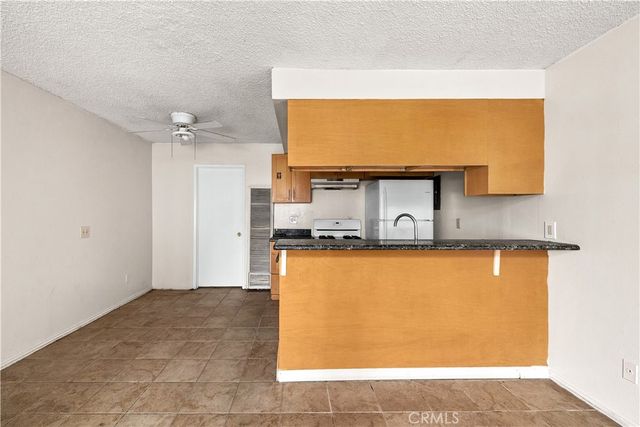 10030 Alondra 10, Bellflower, CA 90706