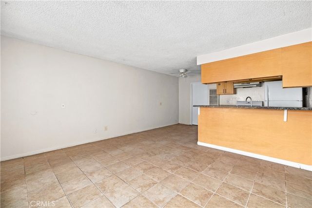 10030 Alondra 10, Bellflower, CA 90706