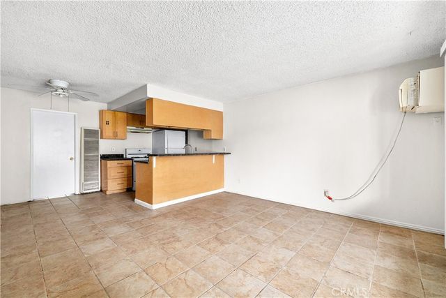 10030 Alondra 10, Bellflower, CA 90706