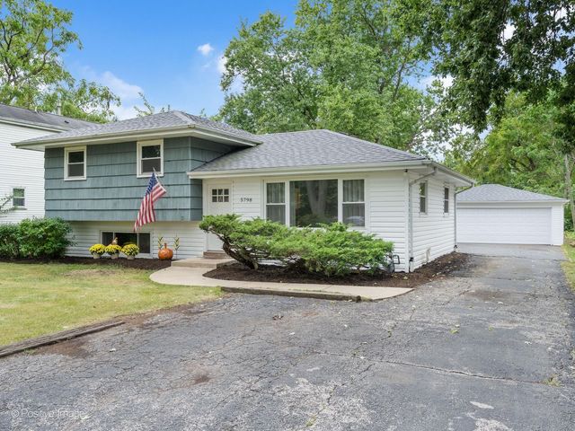 5798 Pershing Avenue, Downers Grove, IL 60516