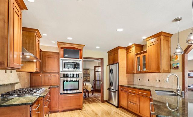 3491 Cumberland TRAIL, Slinger, WI 53086