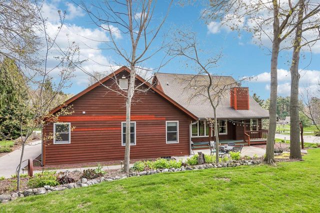 3491 Cumberland TRAIL, Slinger, WI 53086