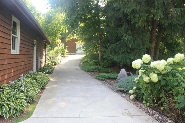 3491 Cumberland TRAIL, Slinger, WI 53086