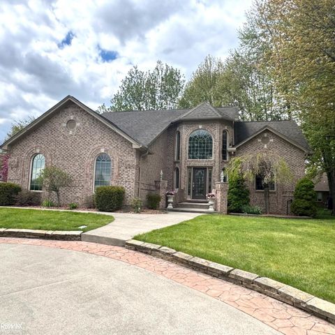 68135 Lake Angela Drive, Richmond, MI 48062