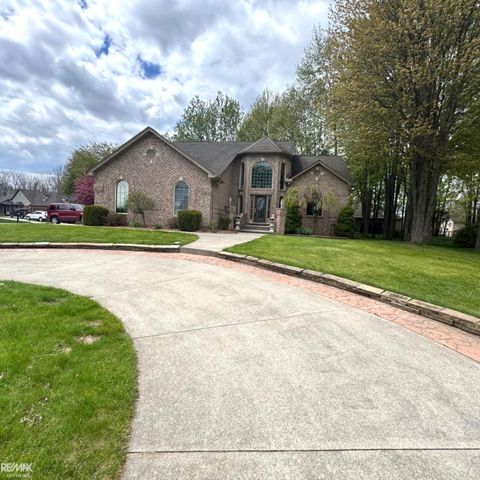 68135 Lake Angela Drive, Richmond, MI 48062