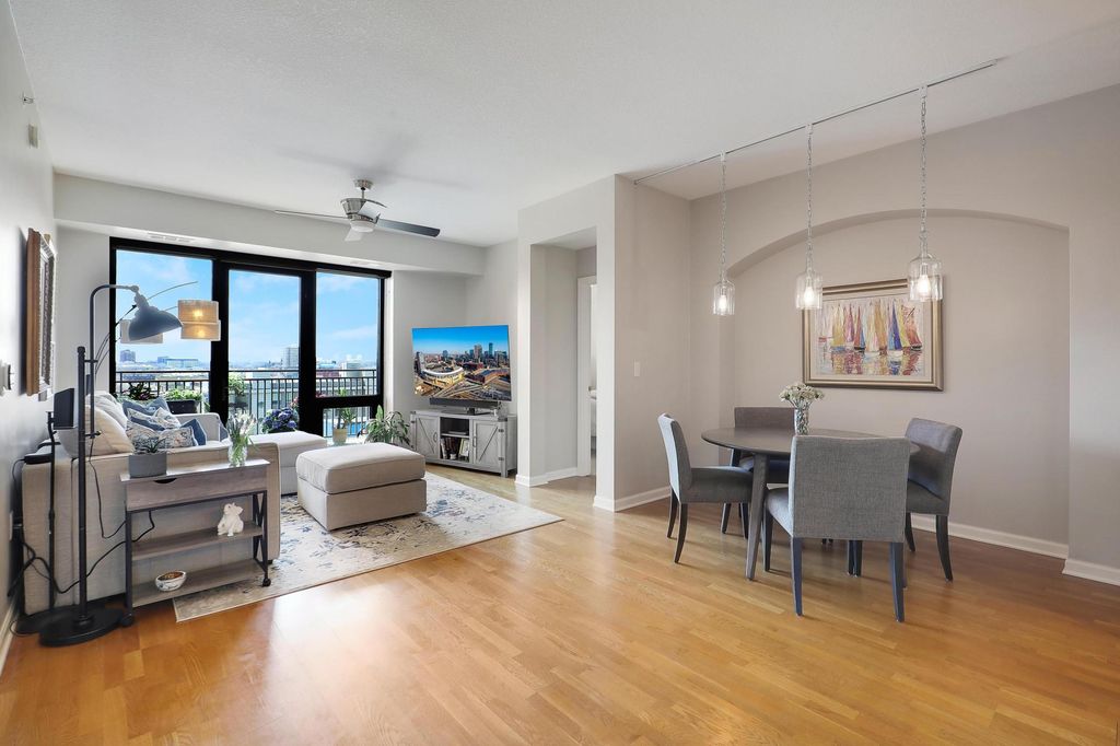 500 E Grant Street 707, Minneapolis, MN 55404 — photo 3