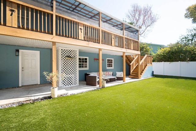 112 Peace Avenue, Tavernier, FL 33070