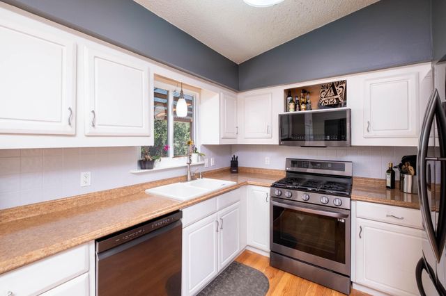 112 Peace Avenue, Tavernier, FL 33070