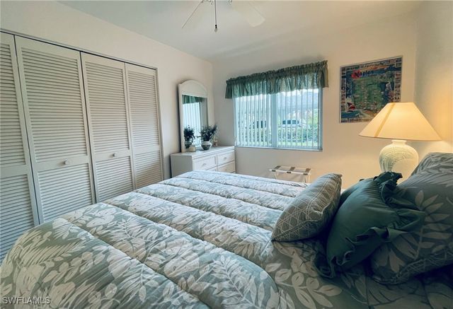 153 Gabriel CIR 3003, Naples, FL 34104